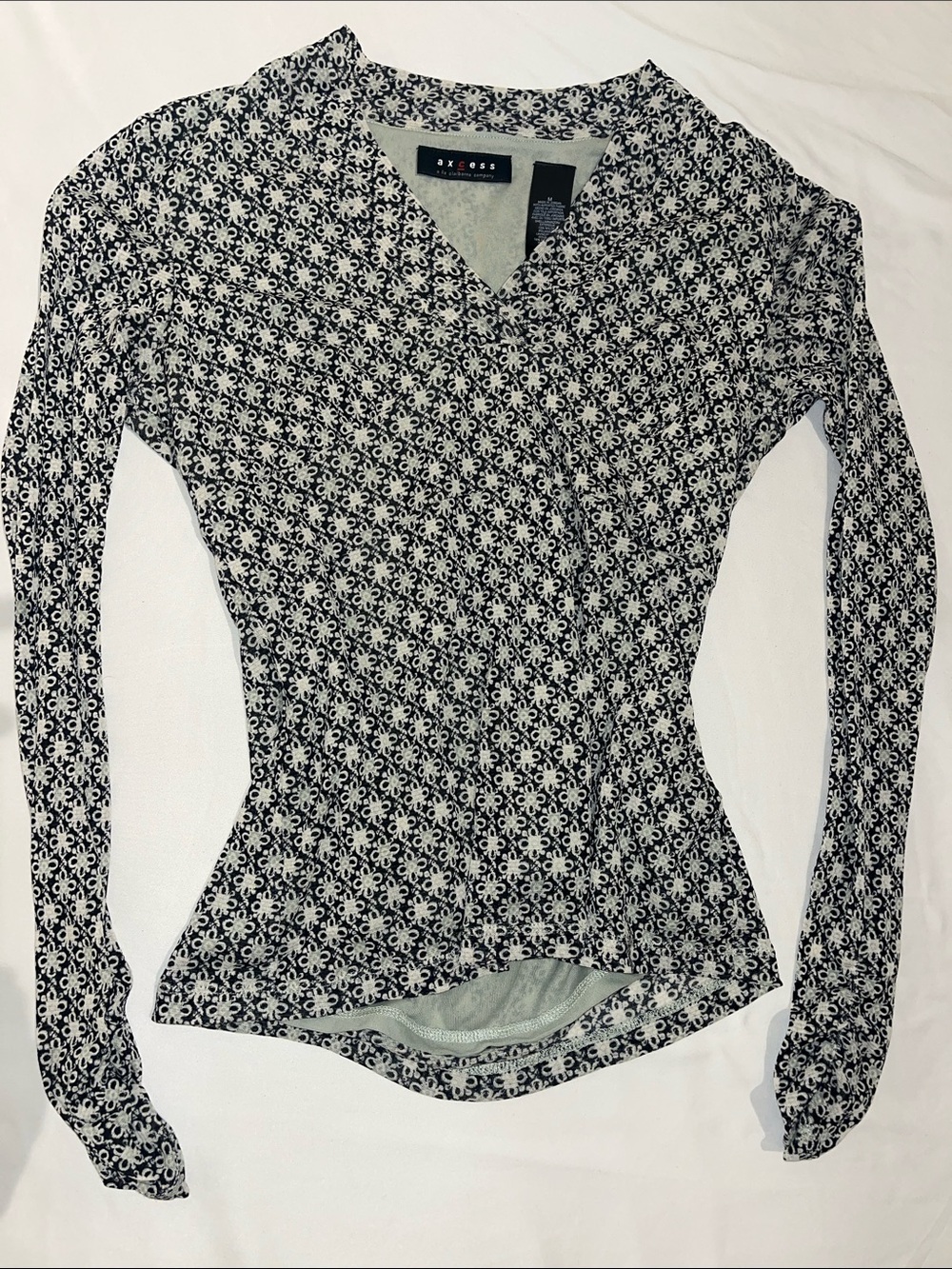 Axcess Black & White Floral Wrap-Style Long Sleeve Top